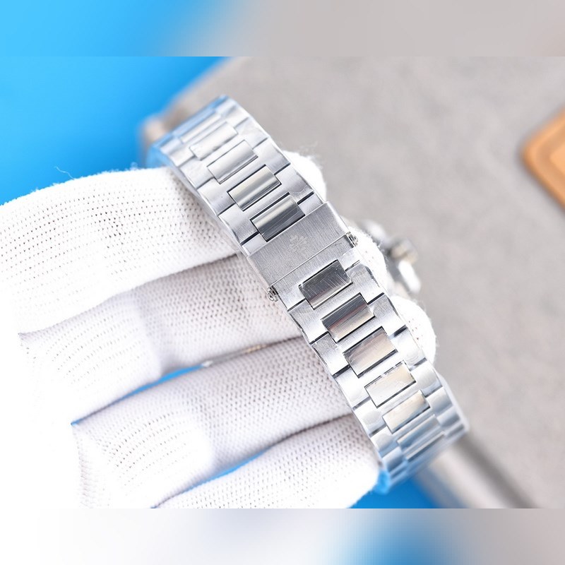 Patek Philippe Nautilus Replica Watch Quality Timepiece-8