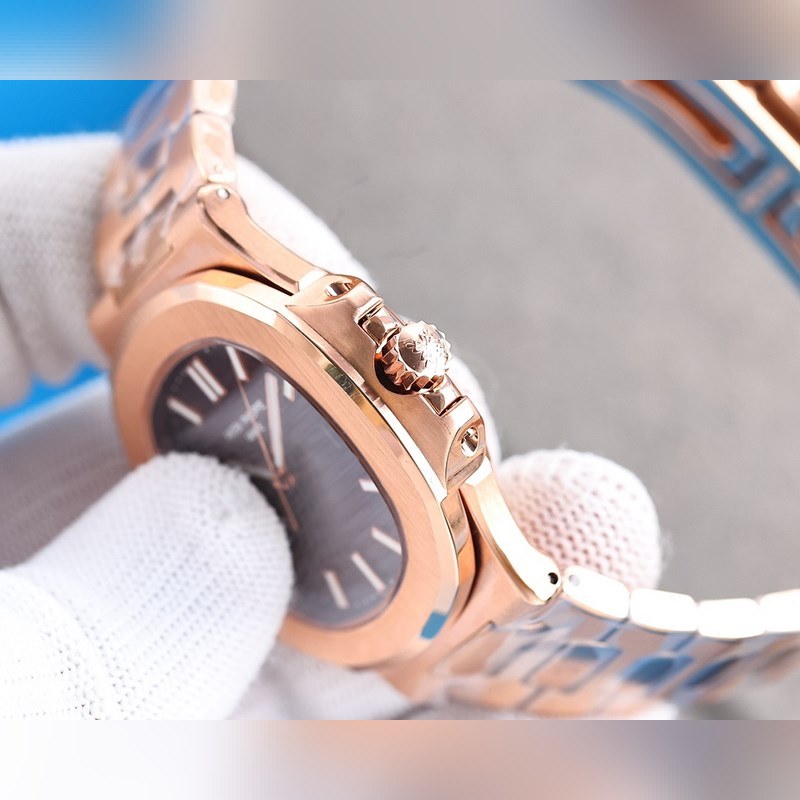 Patek Philippe Nautilus Replica Watch Premium Quality&Distinctive Design-6