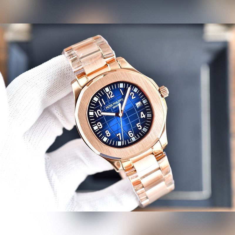 Patek Philippe Aquanaut Steel Three-Hand Classic Replica Watch-2