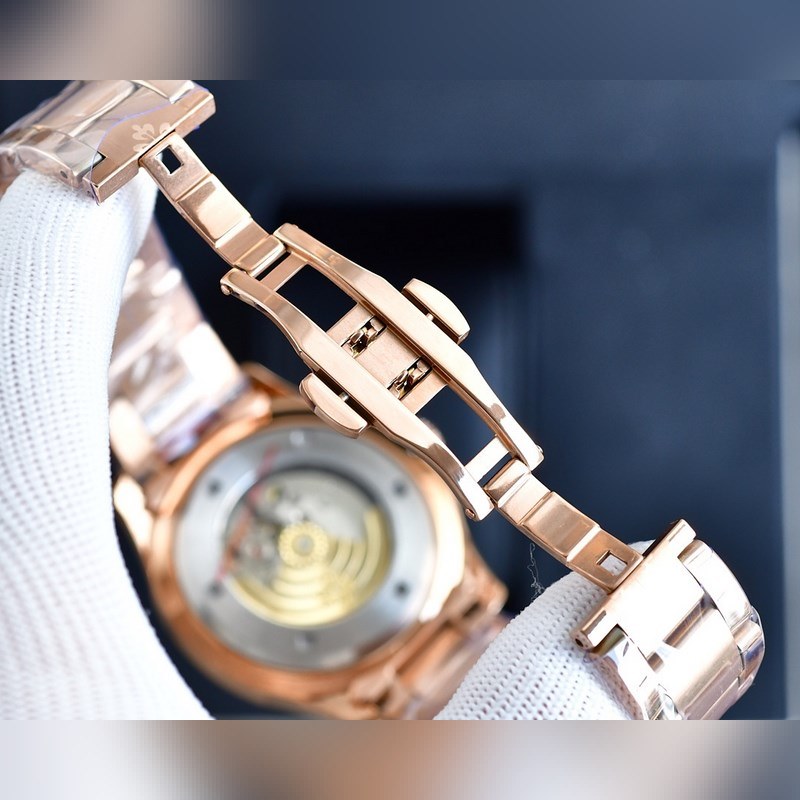 Patek Philippe Aquanaut Steel Three-Hand Classic Replica Watch-8