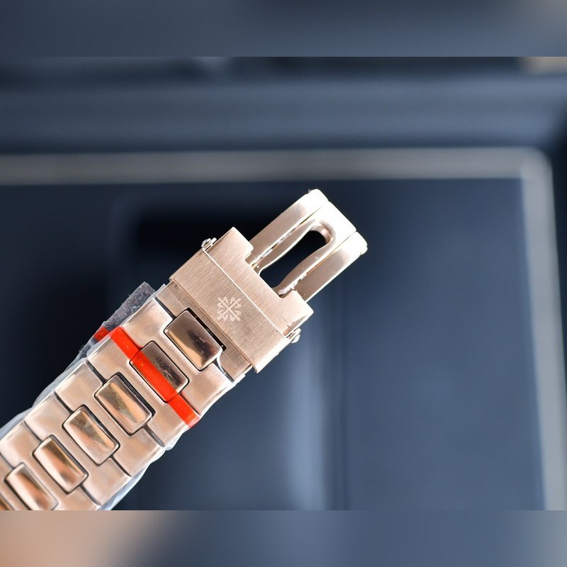 Patek Philippe Aquanaut 5167A Men's Replica Watch Popular Luxury Timepiece-8