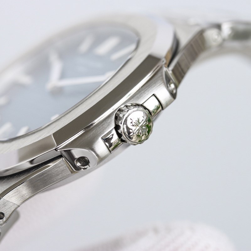 Patek Philippe Nautilus 5711A Steel Luxury Sports Replica Watch-5