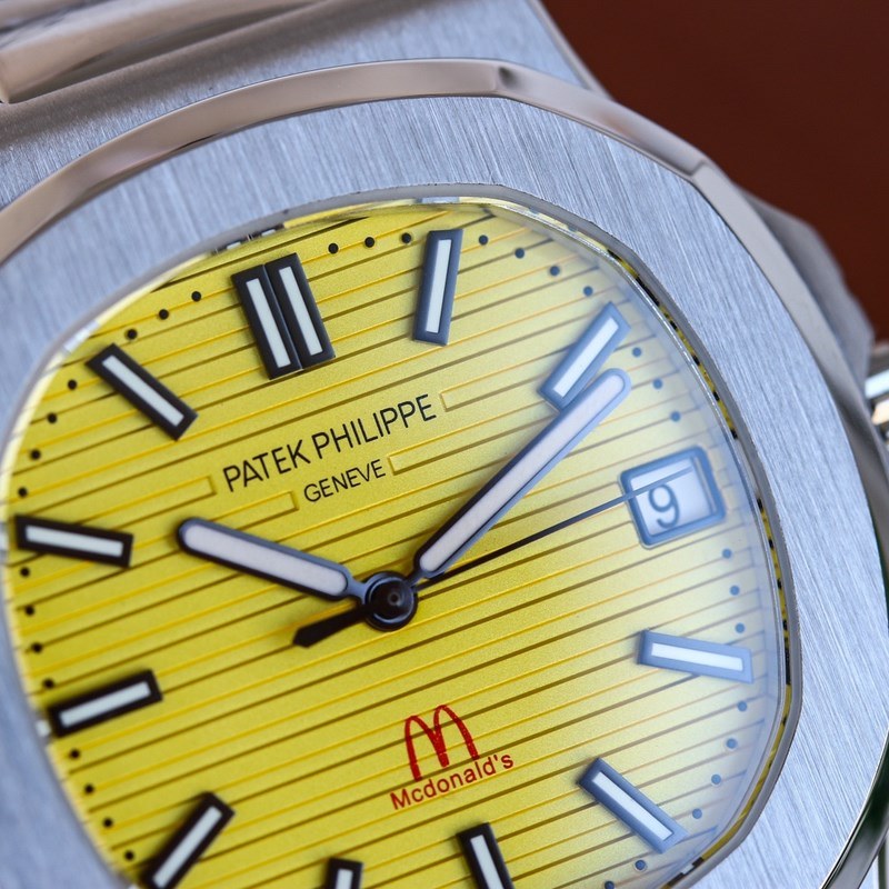 Patek Philippe Tiffany Collaboration Tiffany Blue Nautilus&Great Peak Nautilus-4