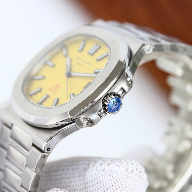 Patek Philippe Tiffany Collaboration Tiffany Blue Nautilus&Great Peak Nautilus-5