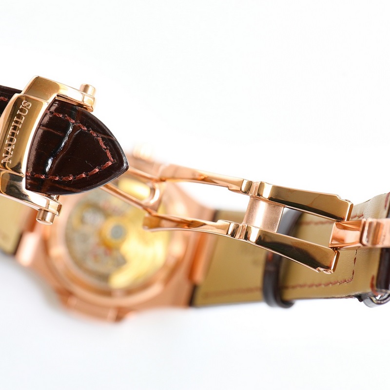 Patek Philippe Nautilus 5711A Steel Elegant Sports Replica Watch-6