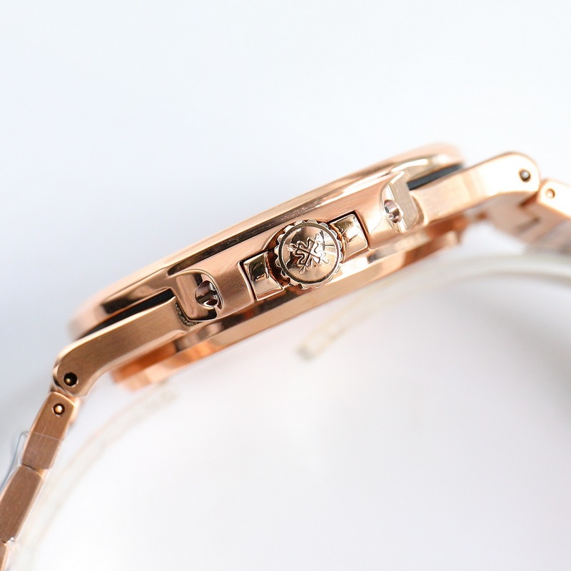 Patek Philippe Aquanaut 5711A Steel Elegant Sport Replica Watch-4