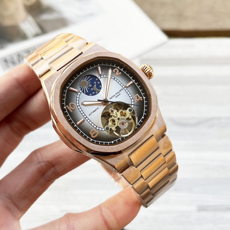 Patek Philippe Nautilus Series Replica Watch Exclusive Release with Best Design-6
