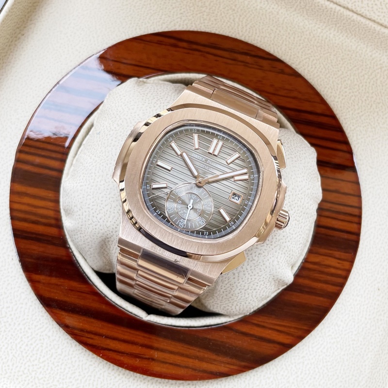 Patek Philippe Nautilus 5980 Chronograph 40mm Elegant Sports Replica Watch-5