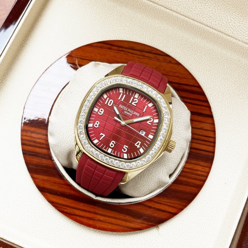 Patek Philippe Men's Classic Calatrava Replica Watch Prestige Quality Design-6