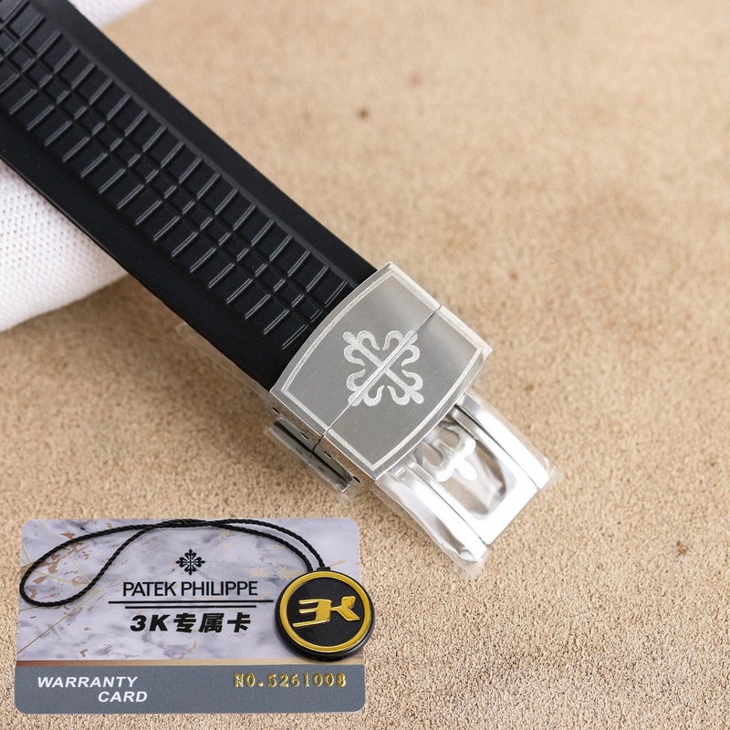 Patek Philippe Aquanaut 5261R-001 Smiley Face Replica Watch for Men and Women-8