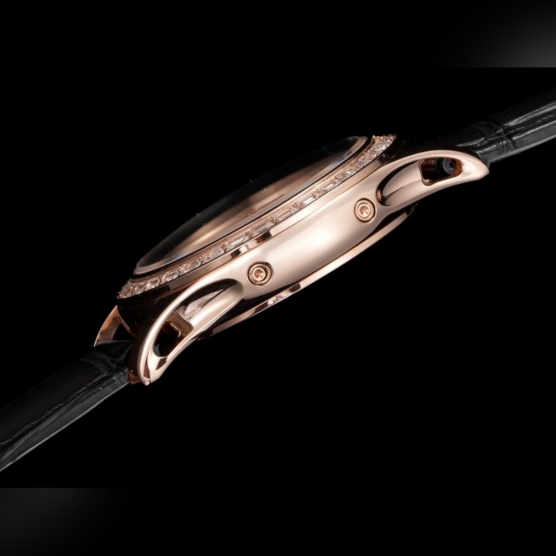 Patek Philippe Nautilus 5205G-013 Premier Complicated Model Launch-6