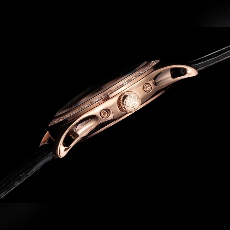 Patek Philippe Nautilus 5205G-013 Premier Complicated Model Launch-7