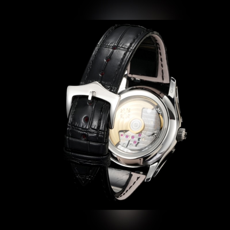 Patek Philippe Nautilus 5205G-013 Unveiling a Luxurious Complication Series-8