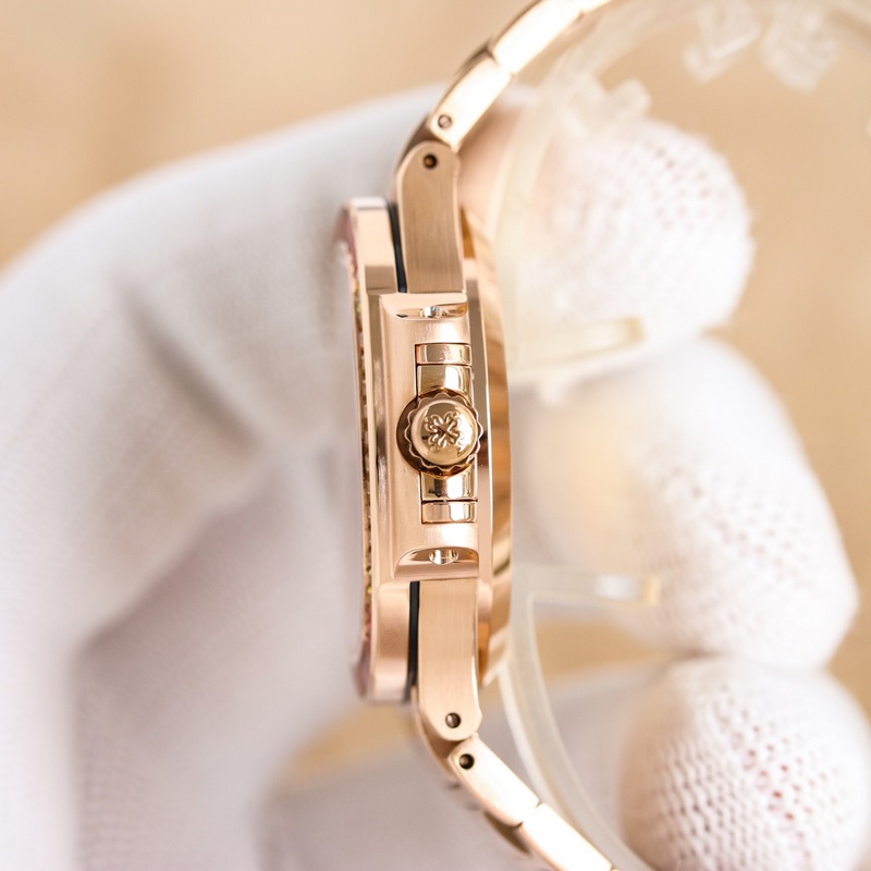 Patek Philippe Nautilus Women's Jewelry Replica Watch Launches with $288 Gift-8