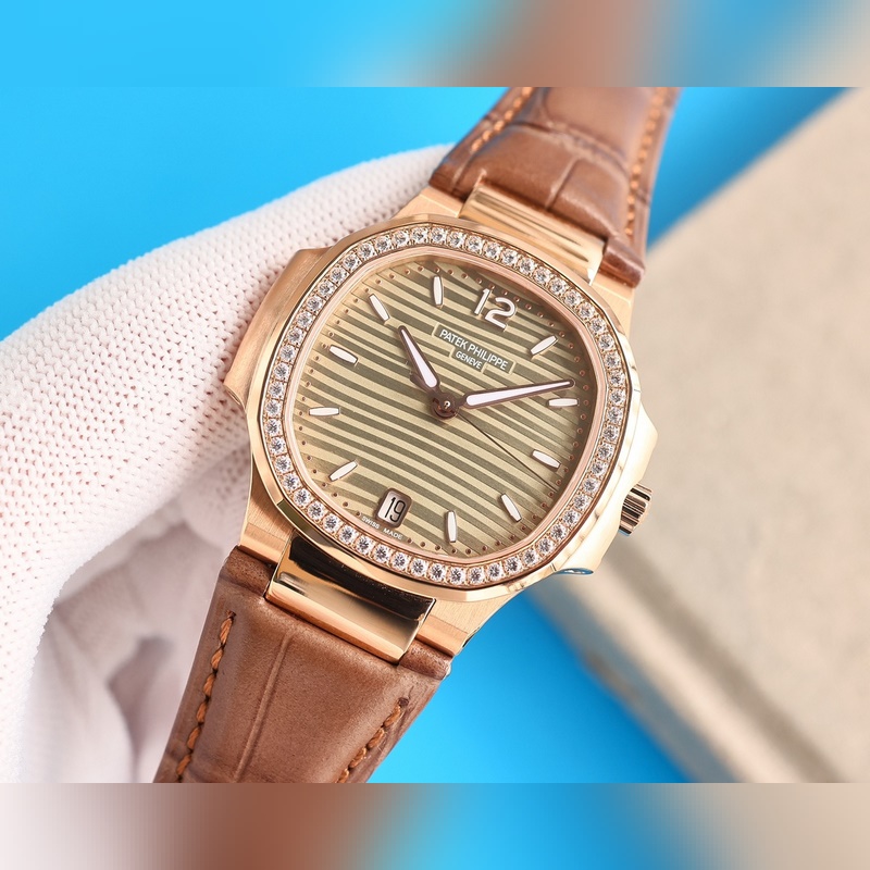 Patek Philippe Nautilus 7118 Ladies Replica Watch Luxury Edition-2