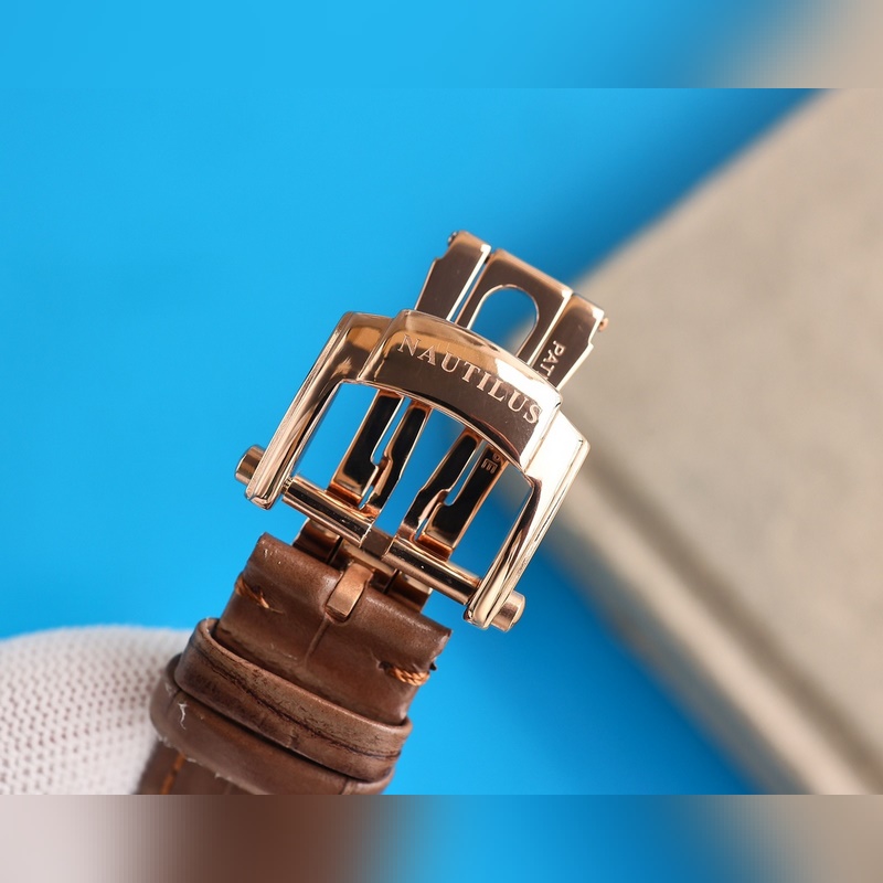 Patek Philippe Nautilus 7118 Ladies Replica Watch Luxury Edition-8