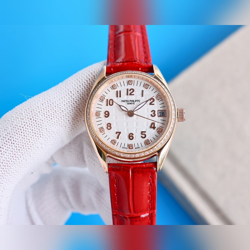 Patek Philippe Aquanaut Women's Replica Watch Elegant Strong Night Function-3