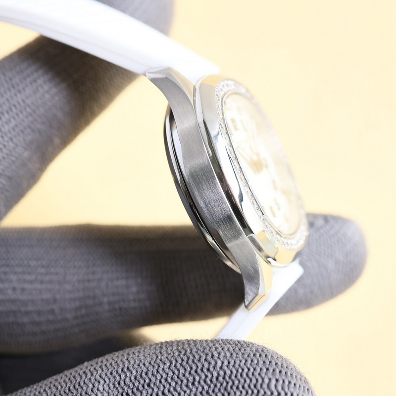 Patek Philippe Aquanaut Women's Mechanical Replica Watch New Release High Quality-6