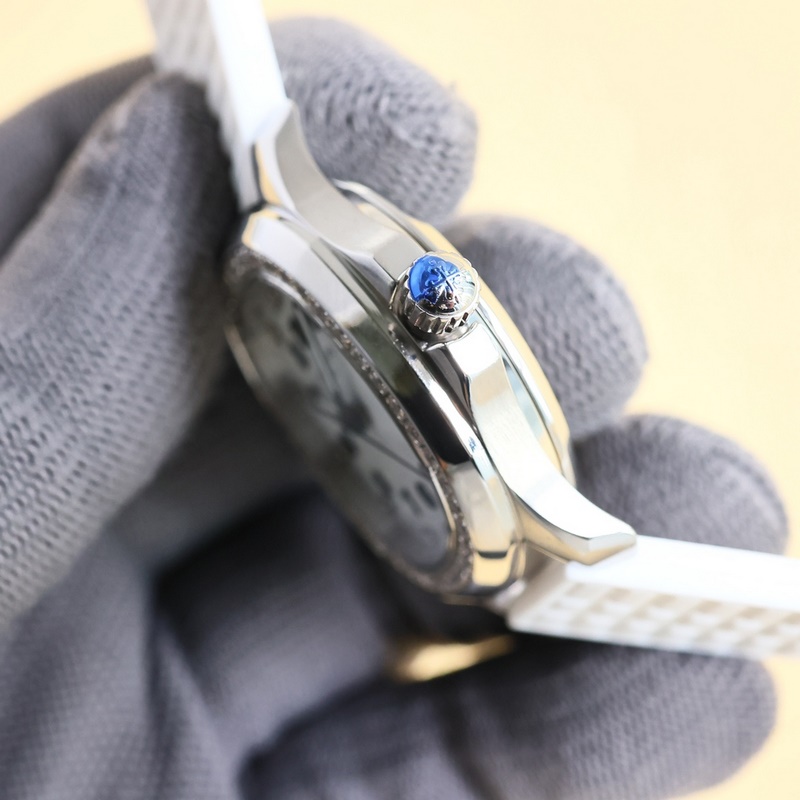 Patek Philippe Aquanaut Women's Mechanical Replica Watch New Release High Quality-7