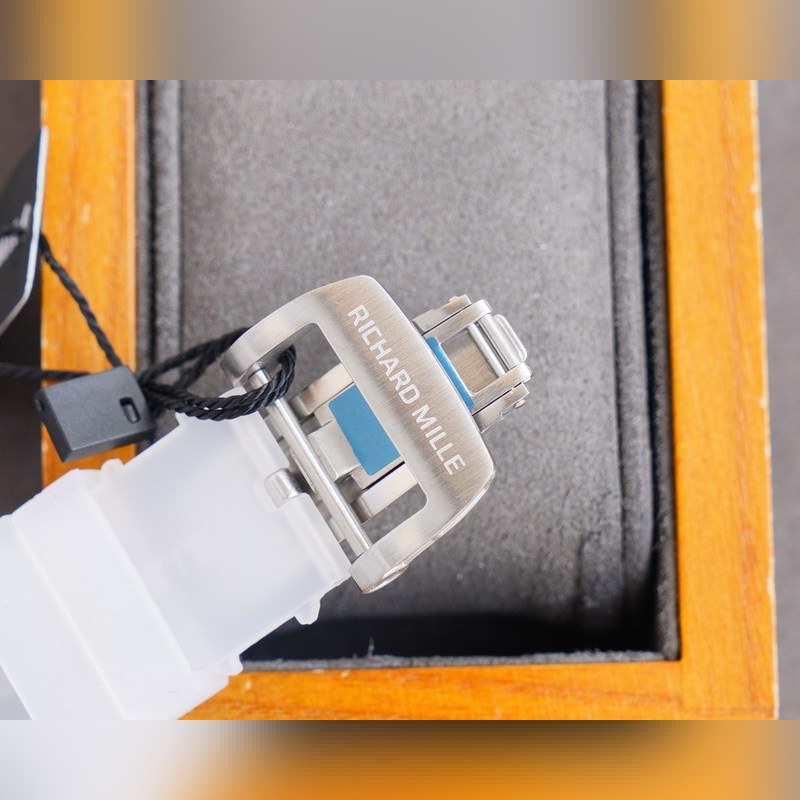 Richard Mille RM56-01 Sapphire Crystal Case Replica Watch-8