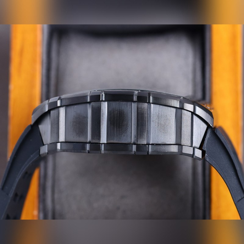 Richard Mille RM35-02 High-Quality Automatic Replica Watch with Innovative Design-6