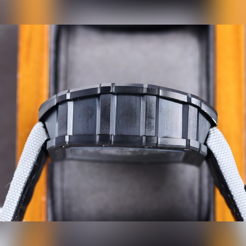 Richard Mille RM35-02 Lightweight Luxury Performance Timepiece-6