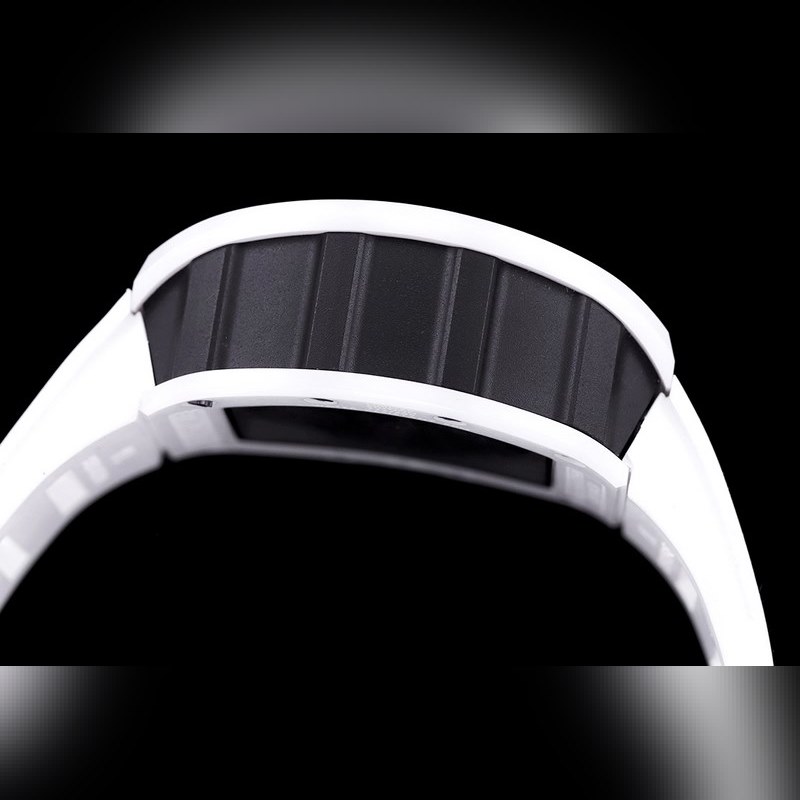 Richard Mille RM11-FM Series High-Performance Luxury Replica Watch with Key Specifications-5