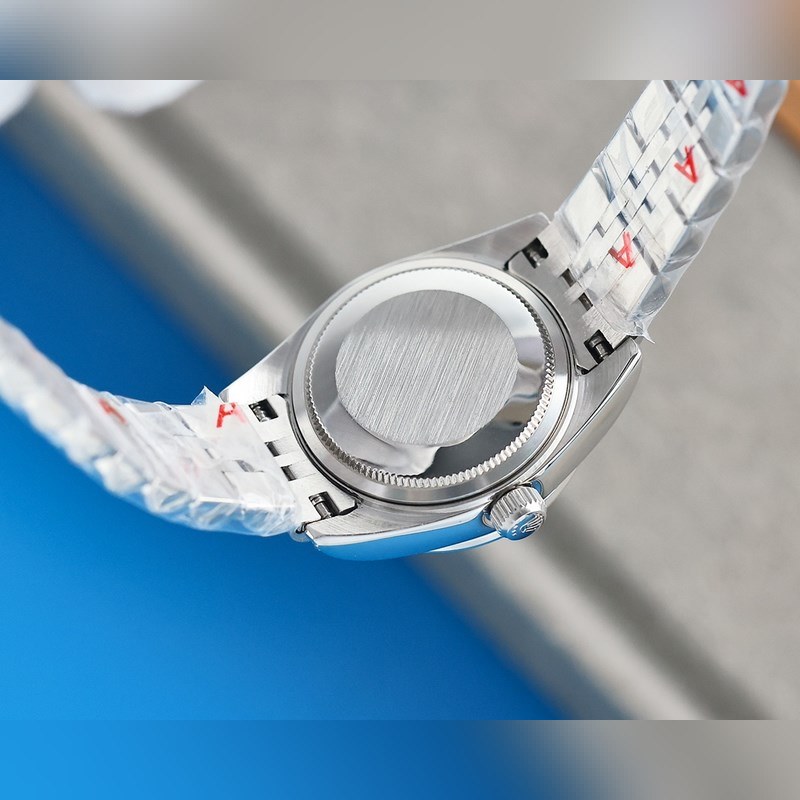 Rolex Day-Date 28mm Women's Replica Watch Luxurious Timepiece-6