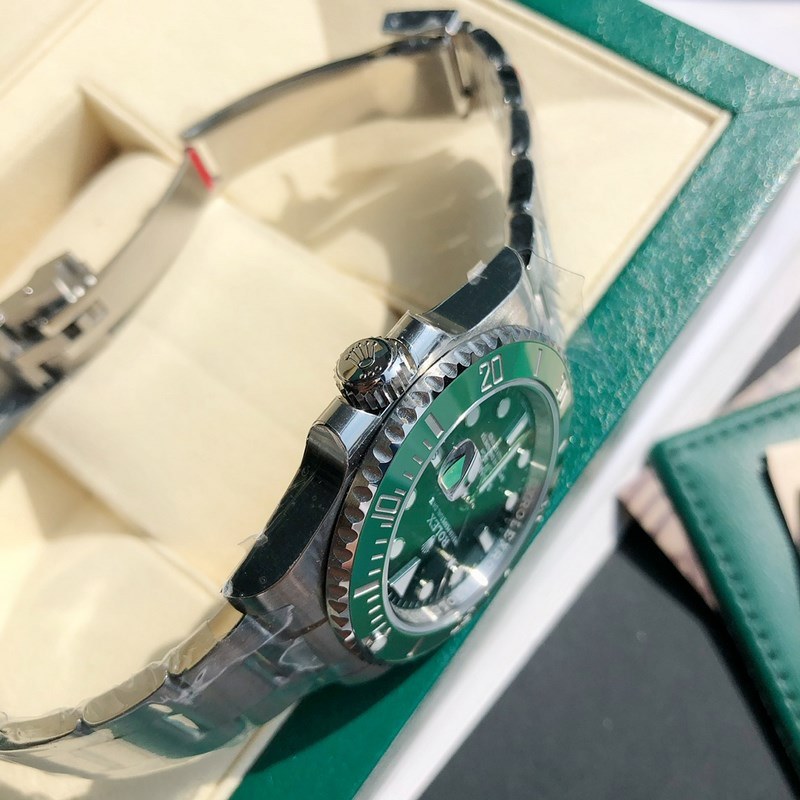 Rolex Submariner Series Key Features Model and Quality Insights-6
