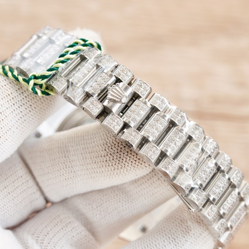 ROLEX Datejust 41mm Full Diamond Men's Replica Watch-6