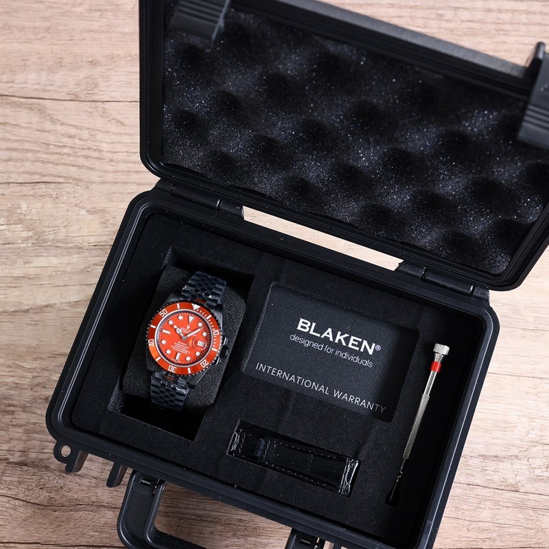 BLAKEN Rolex Submariner Green Black Carbon Upgrade with Black Steel Strap-2