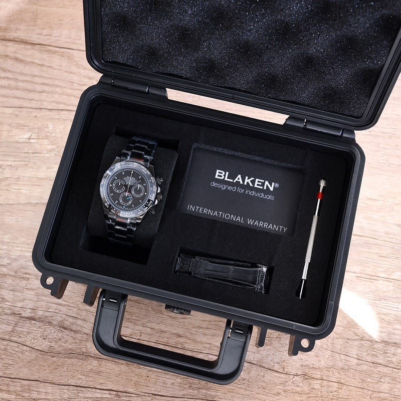 Rolex Daytona 3rd Gen Stainless Steel All-Black Edition-3