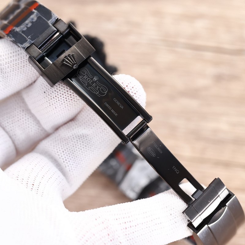 Rolex Daytona 3rd Gen Stainless Steel All-Black Edition-8