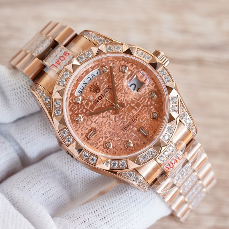 Rolex Datejust 41mm Classic Day-Date Model-5