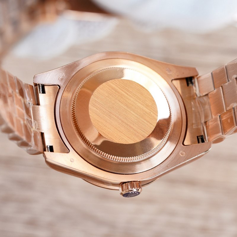 Rolex Datejust 41mm Classic Day-Date Model-7