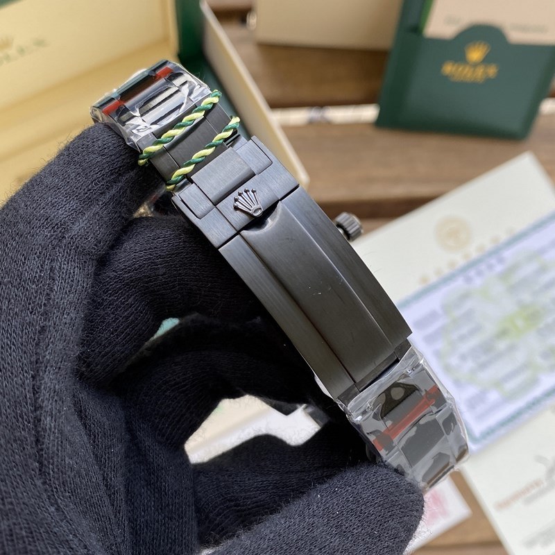 ROLEX Submariner Special Edition All-in Powerful Launch-4