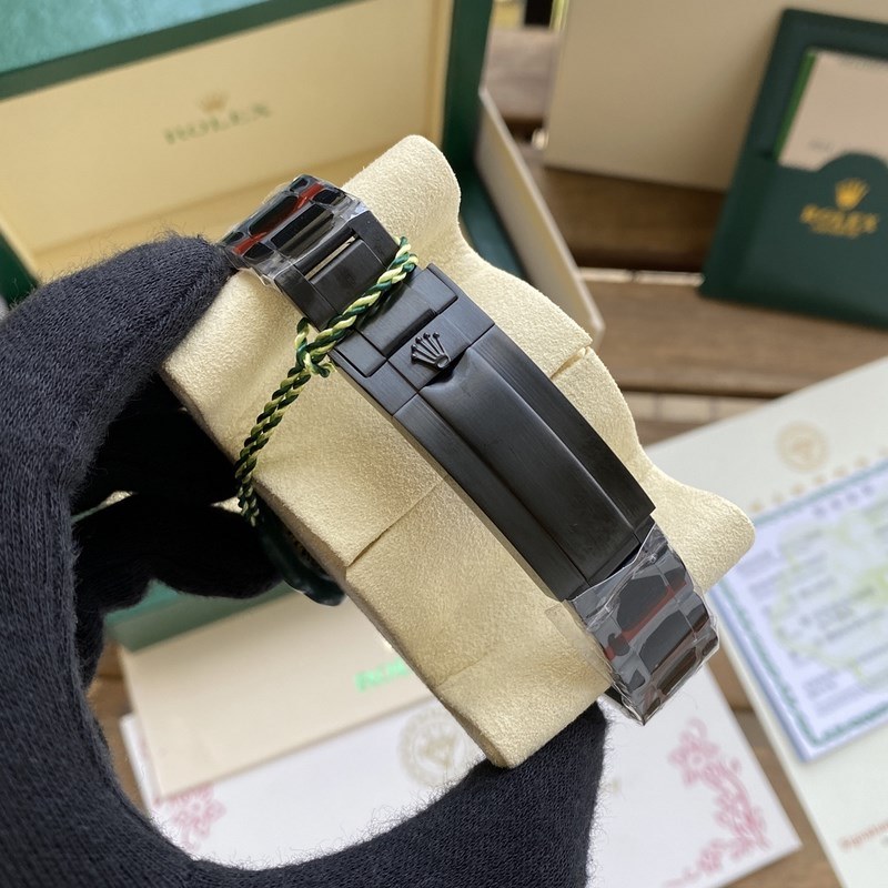 ROLEX Submariner Special Edition All-In Powerhouse Unveiled-4