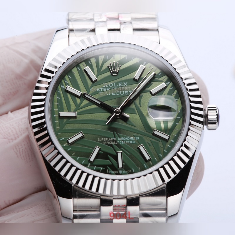 Rolex Oyster Perpetual Datejust 41mm Timeless Elegance-2