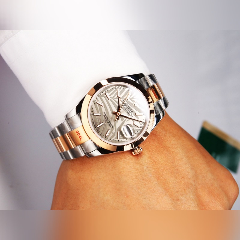Rolex Oyster Perpetual Datejust 41mm Timeless Elegance-3