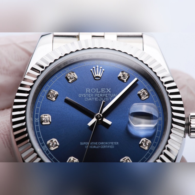 Rolex Oyster Perpetual Datejust 41mm Timeless Elegance-3