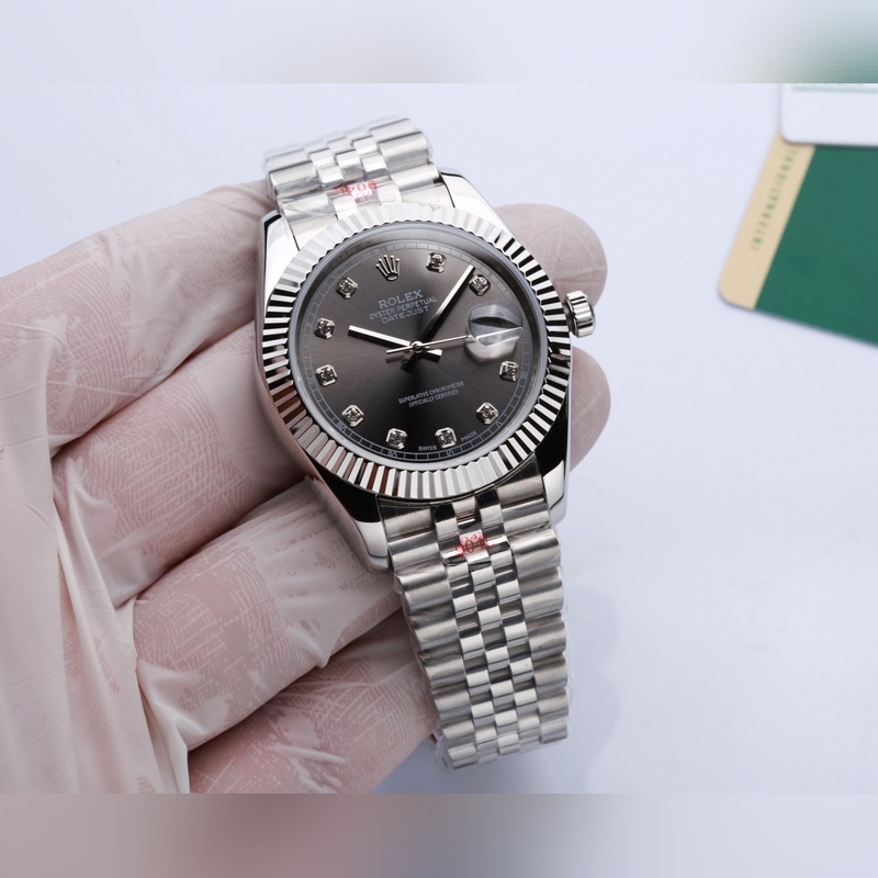 Rolex Oyster Perpetual Datejust 41mm Timeless Elegance-4