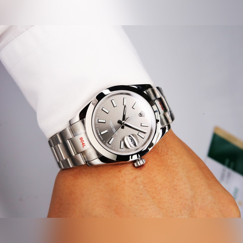 Rolex Oyster Perpetual Datejust 41mm Timeless Elegance-4