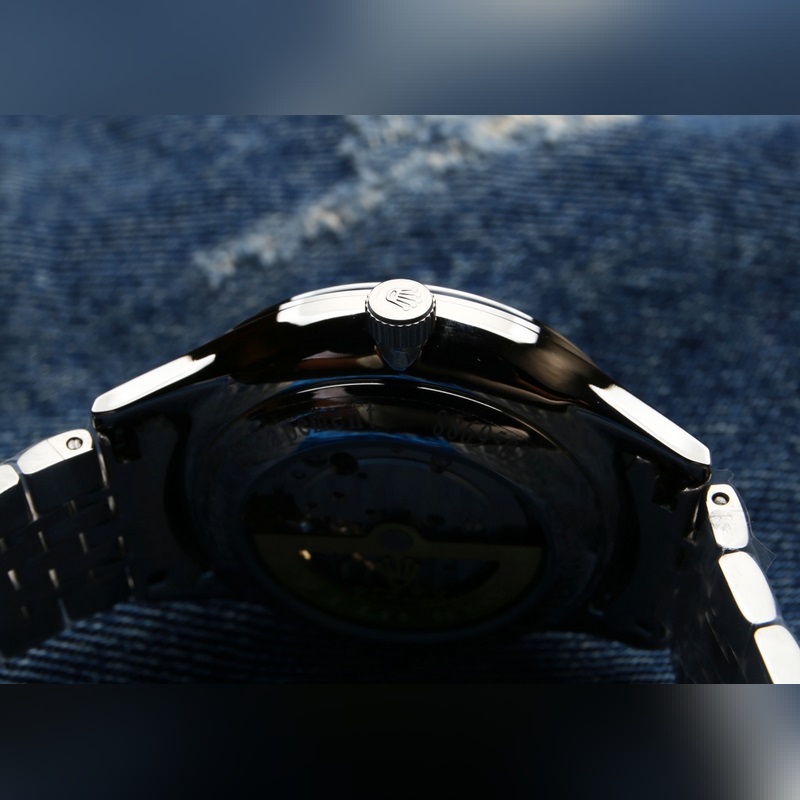 Rolex Day-Date Series Waterproof to 120m-6