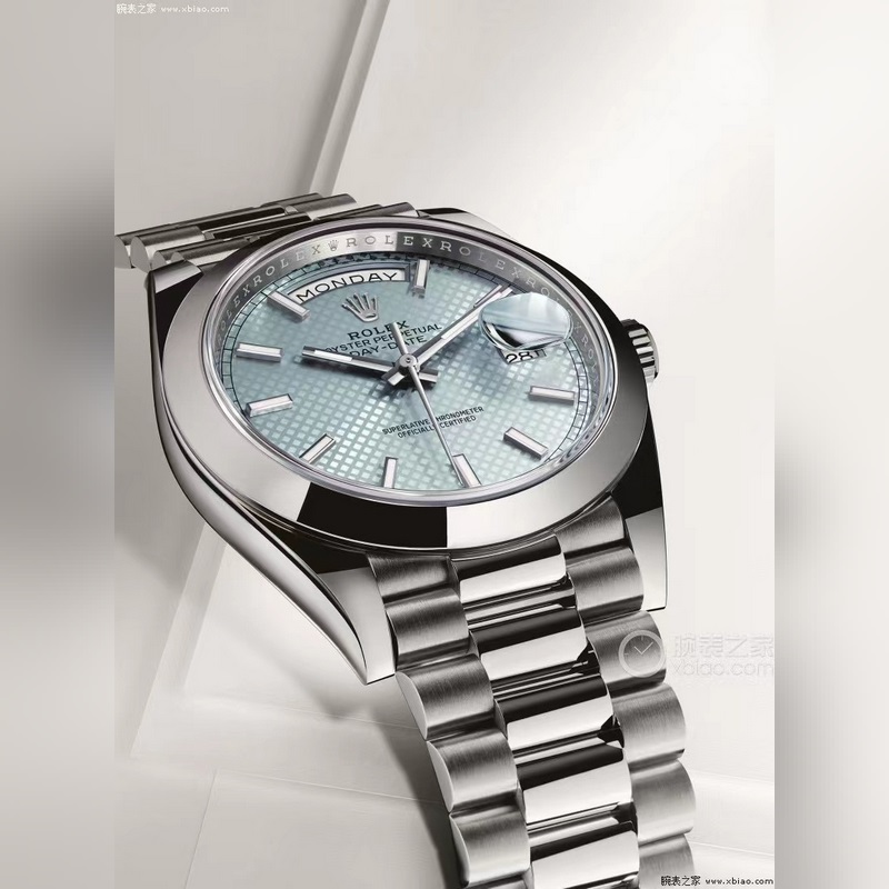 Rolex Oyster Perpetual Datejust 41mm Timeless Elegance-5