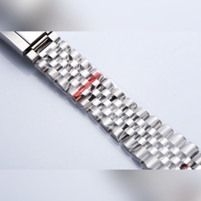 Rolex Oyster Perpetual Datejust 41mm Timeless Elegance and Quality-6