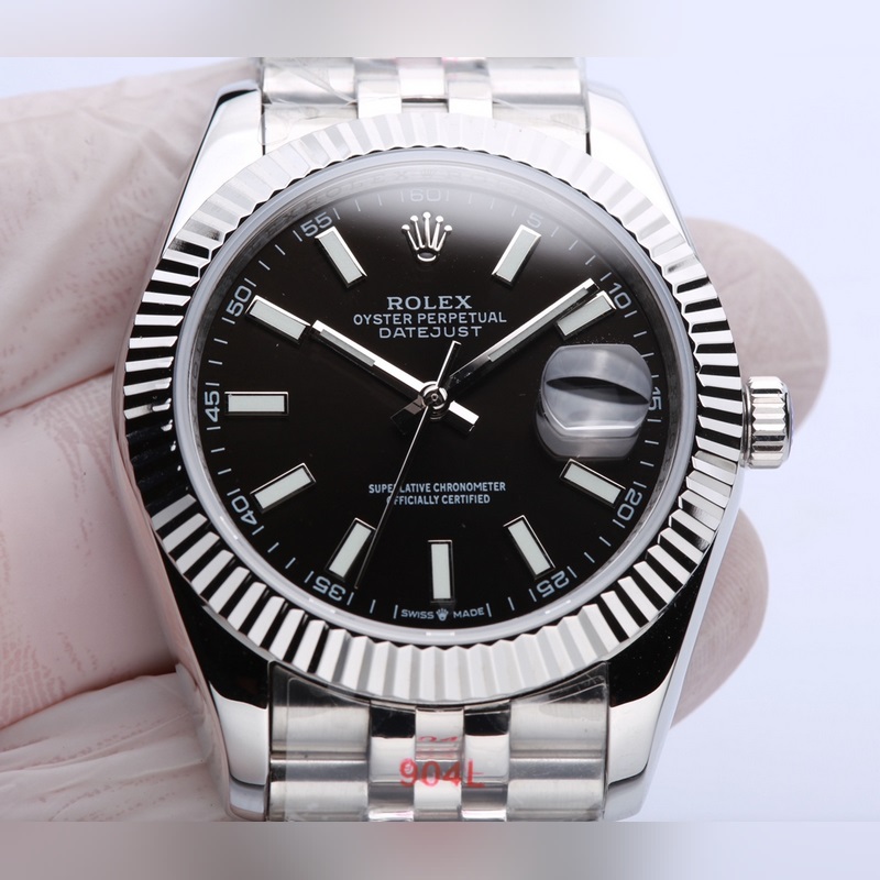 Rolex Oyster Perpetual Datejust 41mm Timeless Elegance-5