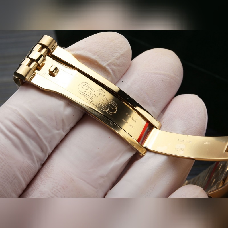 Rolex Datejust 126333 41MM Oyster Perpetual with Five-Link Bracelet-7