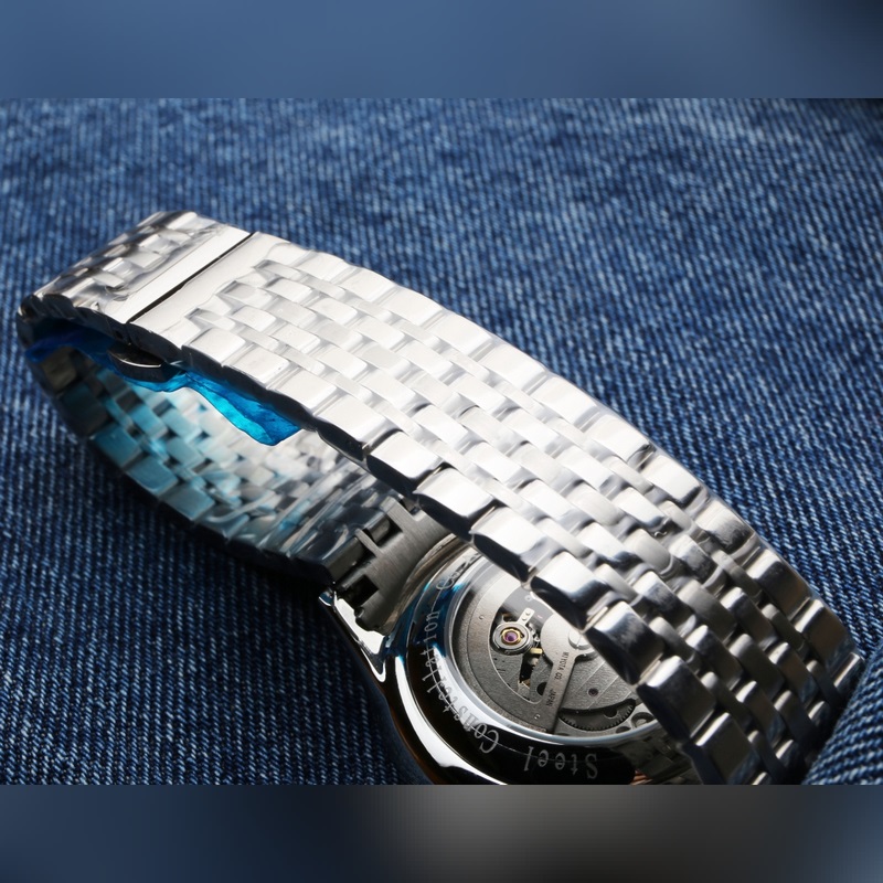 Rolex Day-Date Series Water Resistant Up to 120m-7