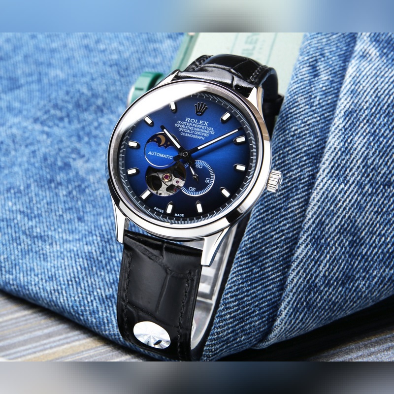 Rolex Day-Date Series Water Resistant up to 120m-3