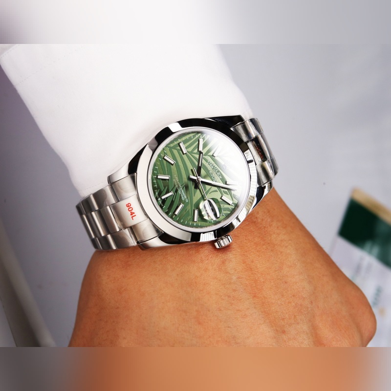 Rolex Oyster Perpetual Datejust 41mm Timeless Elegance-2